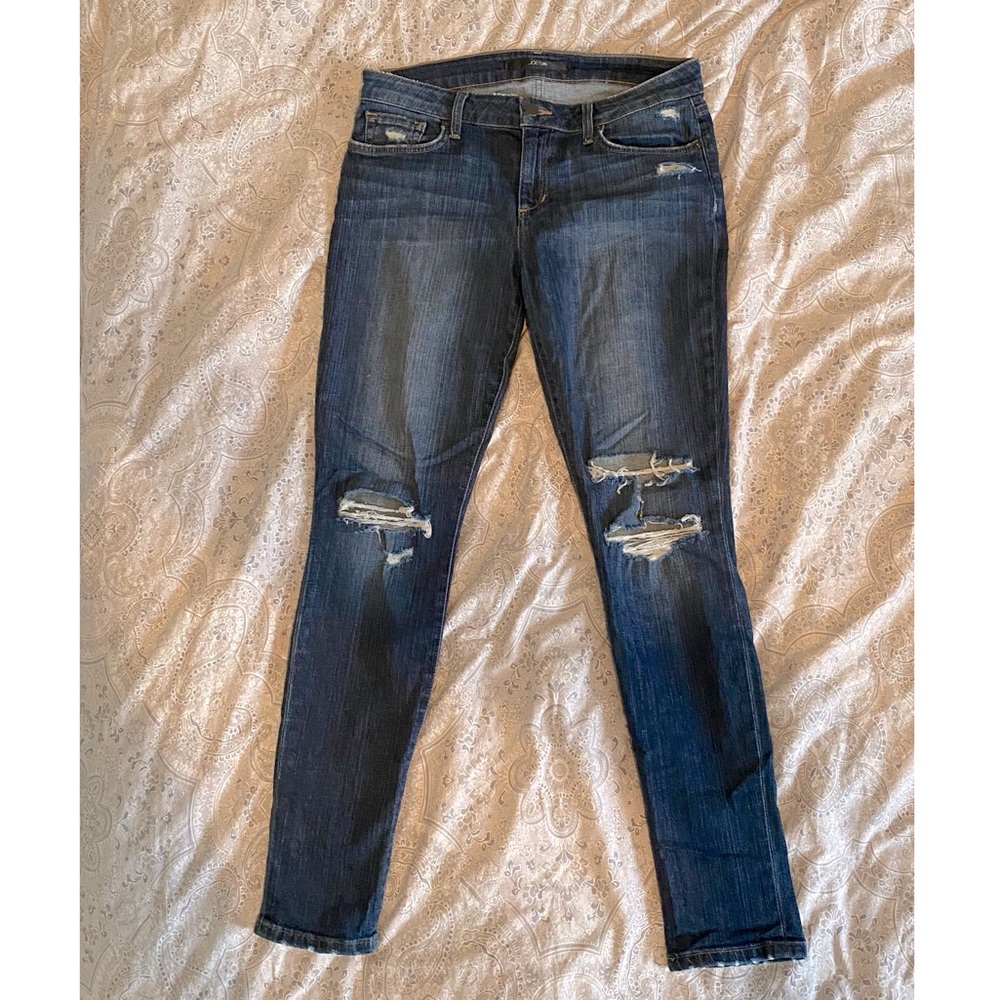 Joe’s jeans- ripped skinny jeans size 29